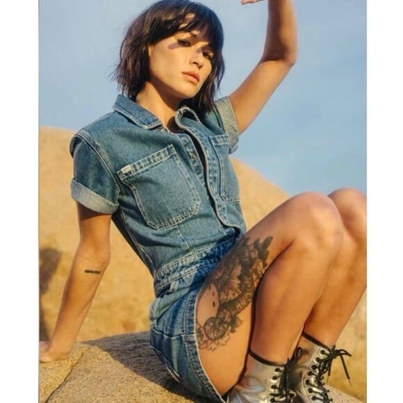 Atwyld Denim Station Romper Size Large - Picture 1 of 10